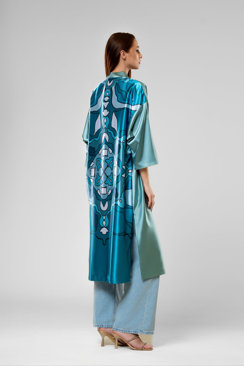 DREAMER`S KIMONO IN BLUE-GREEN