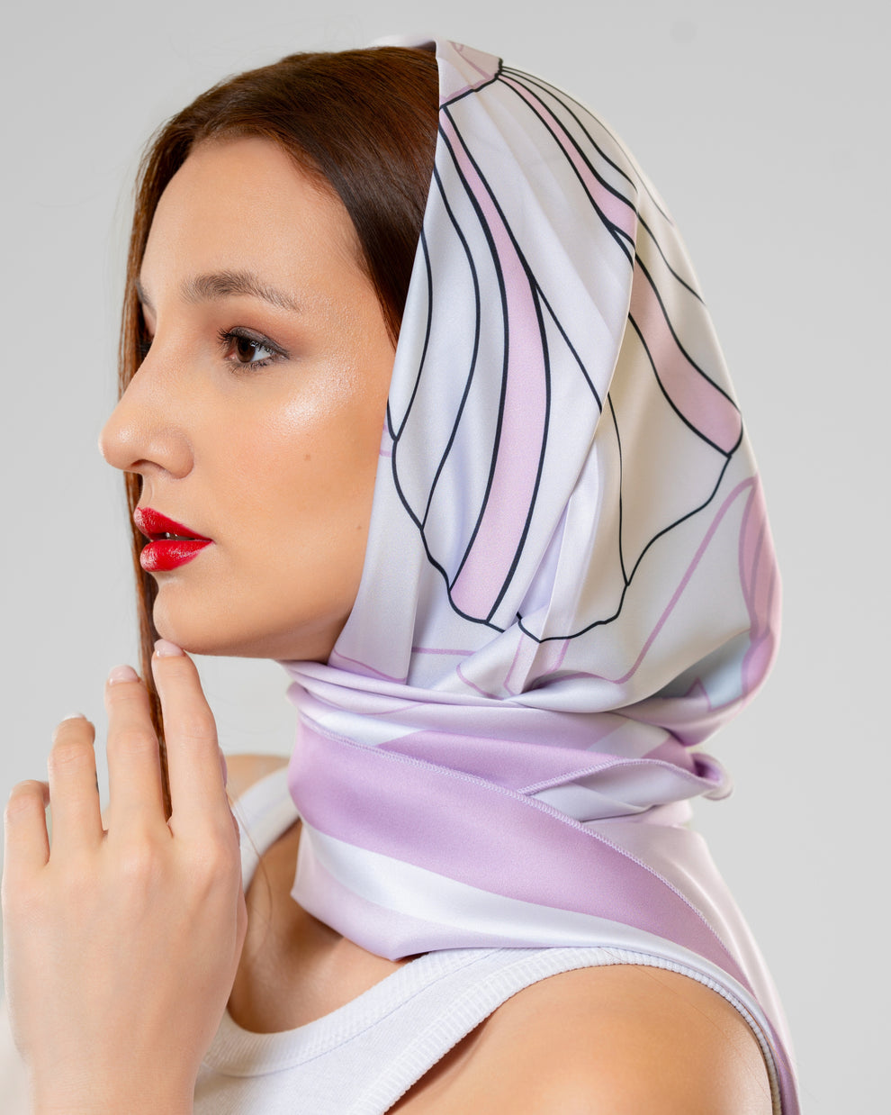 PEMBE İNCİR EŞARP